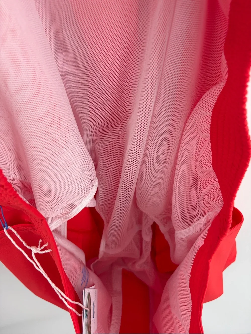 Southern Tide shelter cove poppy red swim trunks men’s XXL NWT vacation resort